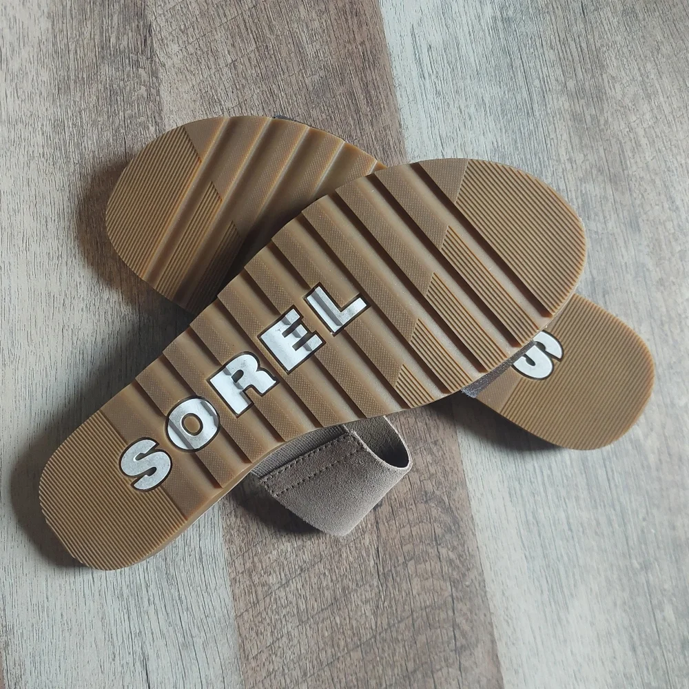 Sorel Women's Sandal Ella II Slide Light Brown Silver Strap Size 9.5 Comfy